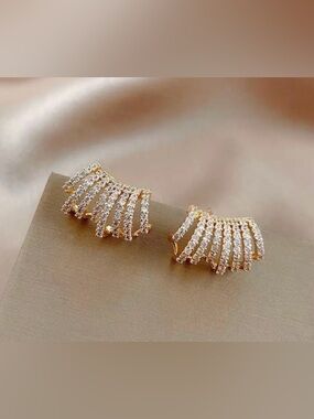 Micro Pave Simulated Diamond Stud Earrings Gold Plated 0.50 ctw New